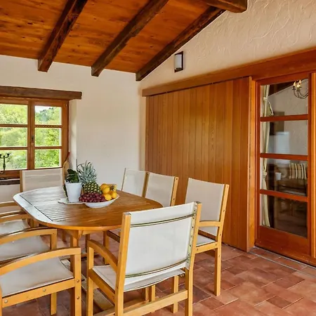 Villa Rustic Nonna Lucia With Pool In Groznjan