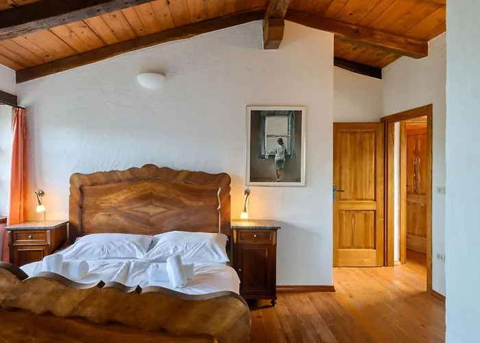 Vila Rustic Nonna Lucia With Pool In