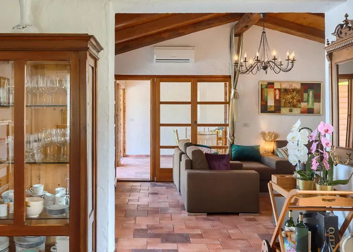 Rustic Nonna Lucia With Pool In Groznjan Villa *