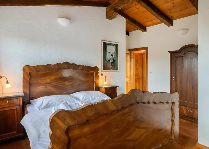 Rustic Nonna Lucia With Pool In Groznjan *