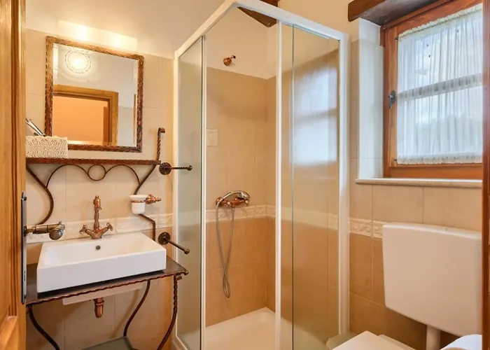 Rustic Nonna Lucia With Pool In