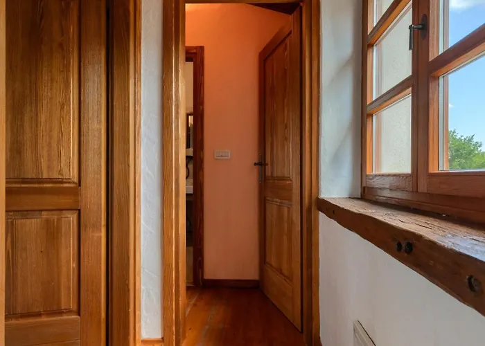 Rustic Nonna Lucia With Pool In Groznjan