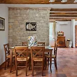 Rustic Nonna Lucia With Pool In *