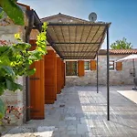 Villa Rustic Nonna Lucia With Pool In